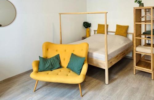 Rudolfsheim-Funfhaus Apartment | SERVUS HOMES - Metro Station Stadthalle - Vienna Calling