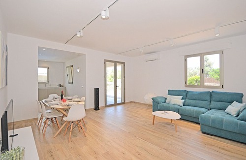 Arta Cottage | Ses Veyetes - Modern country house near the town of Artá, Mallorca