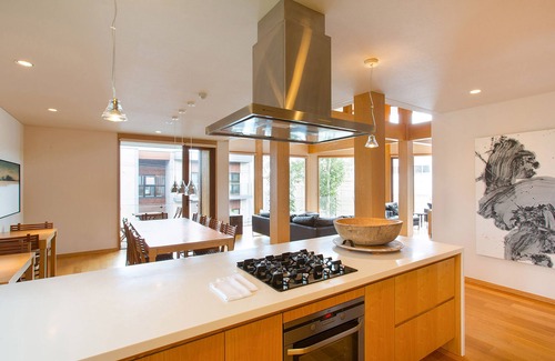 Hirafu Ski Chalet | Seshu Chalet