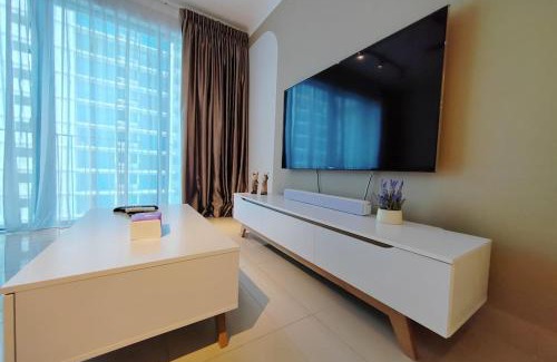 Shah Alam Apartment | Setia Alam Walking Distance Convention Centre & Shopping Mall 2 Bedroom 2-4Pax
