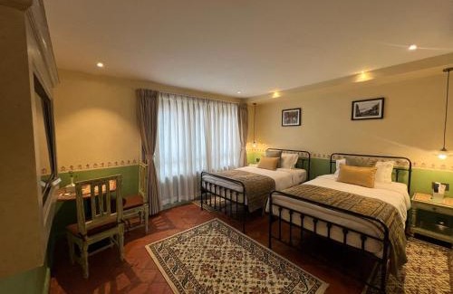 Kathmandu Hotel | Seto Ghar Hotel