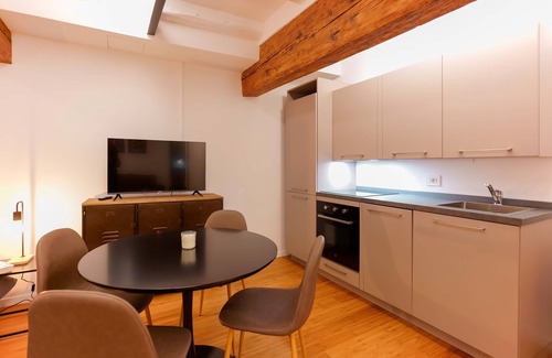 Historic Center Apartment | Sette Chiese Apartment