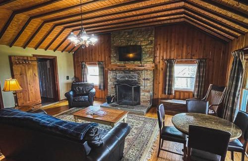 Logan House | Settler - by The Chalets