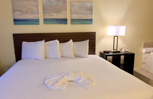 Branson Hotel | Seven Gables Inn