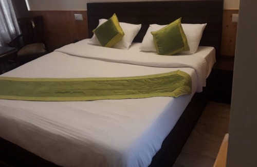 Shimla Hotel | Seven Hills Hotel