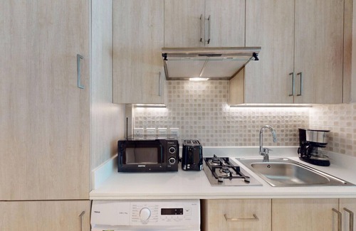 Palm Jumeirah Apartment | Seven Hotel & Apartment - Calm Studio in The Palm