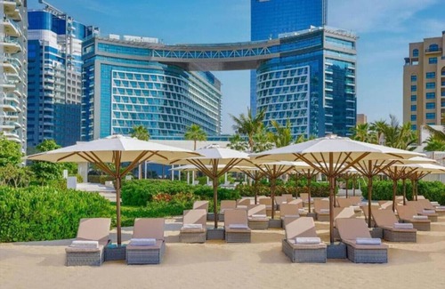 Palm Jumeirah Apartment | Seven Hotel & Apartment - Calm Studio in The Palm