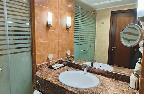 Al Qusais Hotel | Seven Seas Hotel