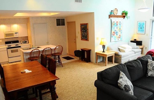 Seven Springs Apartment | Seven Springs 3 Bedroom Standard Condo with Loft and Mountain Views! condo