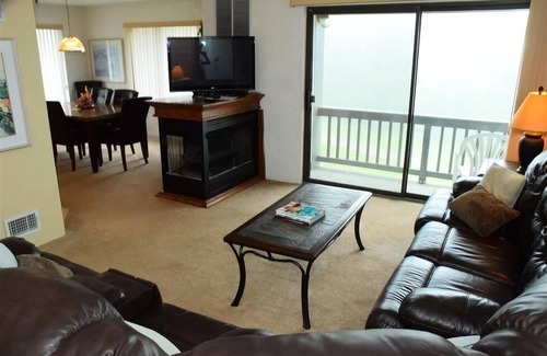 Seven Springs Condo | Seven Springs 3 BR Condo, Mountain Views! by RedAwning - Save 10% on 3 Nights, 15% on 5 Nights!