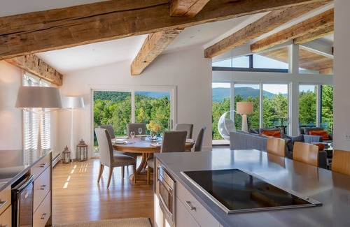 Dorset House | Seven Springs House Nestled in the Heart of Dorset