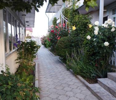 Cholpon-Ata Bed & Breakfast | Seven Tours