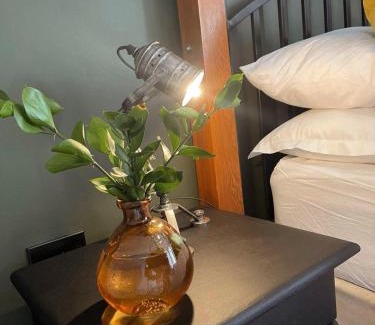 Secunda House | Seven