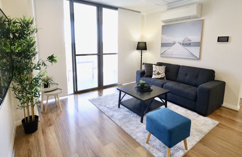 Midland Apartment | Seventh Heaven in Midland - family perfect- sleeps 4