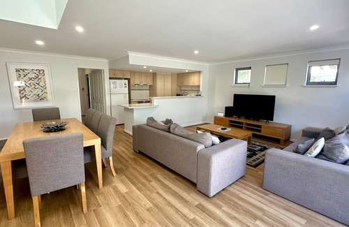 Broadwater Villa | Seventy at Cape View Resort - villa in Cape View Resort, great for couples and families to enjoy.