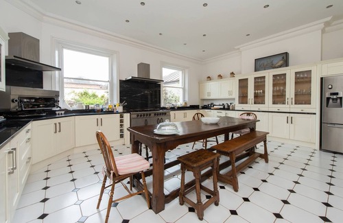 Stourport-on-Severn House | Severn Manor Country Estate