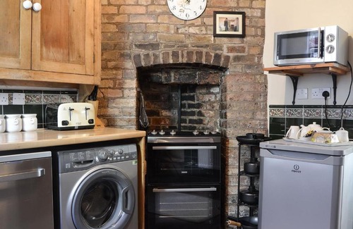 Coalbrookdale House | Severn View Cottage