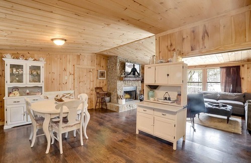 Sevierville House | Sevierville - Smokey Mountain Hideaway - 3 Bdrms.