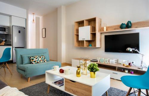 San Julian Apartment | Sevilla Urban Apartament - by Valmartaria