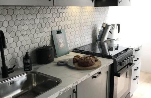 Oost-Souburg Apartment | Sfeervol vakantiehuisje 5 km van het strand