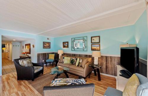 Isle of Palms House | SG4B: 4B Seagrove Villa