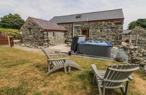 Chwilog House | Sgubor