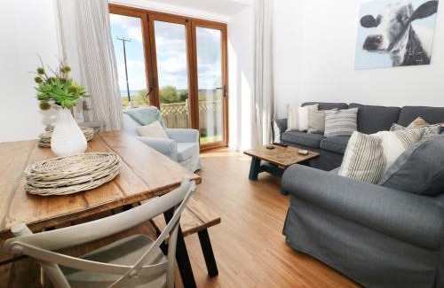 Chwilog House | Sgubor