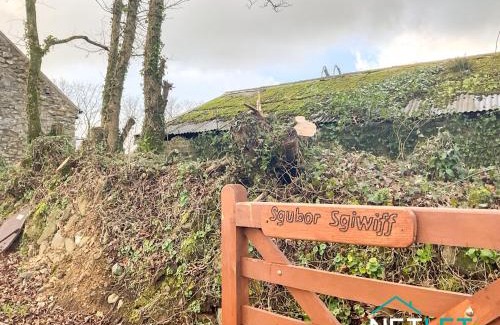 Milford Haven House | Sgubor Sgiwiff - Luxury Family Rural Retreat in Pembrokeshire