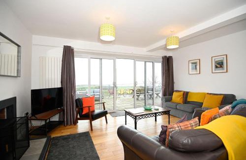Rhyd-y-clafdy House | Sgwner View