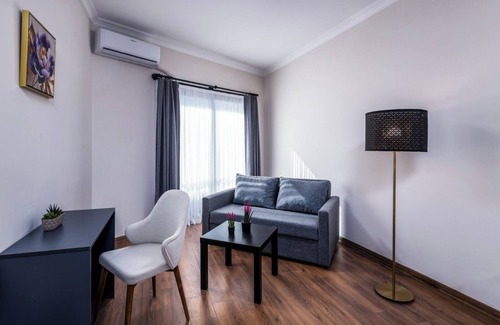 Karsiyaka Hotel | SH HOTEL
