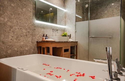 Khuk Khak Beach Resort | (SHA+)La flora Deluxe Room (D01)