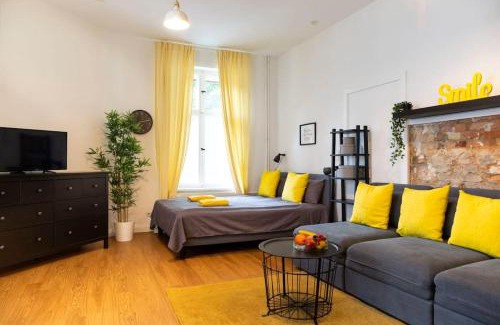 Weissensee Apartment | Shabby Chic plus Self CheckIn and Free Street Parking