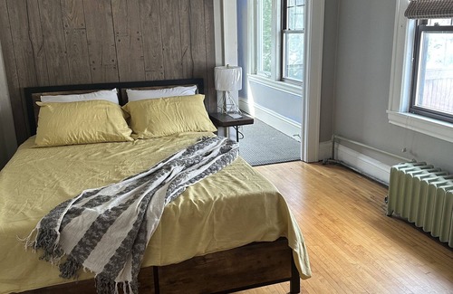 Midway House | Shabeh home, wheelchair accessible, center for the twin cities