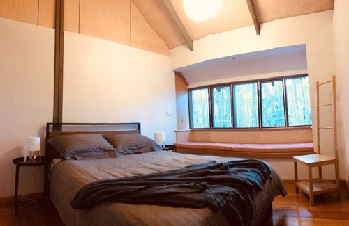 Rosedale House | Shaded Headland Retreat