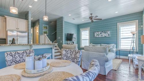 Lakeside at Blue Mountain Beach House | Shades of Blue - Beautiful 4 bedroom home in Blue Mountain Beach