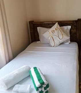 Vipingo Apartment | Shades of Gold