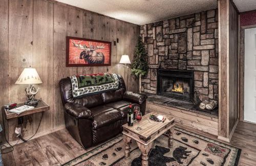 Ruidoso Ski Chalet | Shadow Mountain Lodge and Cabins