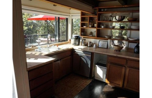 Pine Cove Cabin | SHADOW PINE LODGE 1925 OLD HUNTING LODGE.