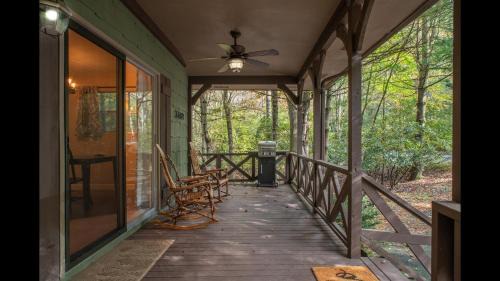 Brevard House | Shady Creek Cabin
