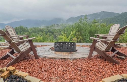 Townsend House | Shady Maples Lodge