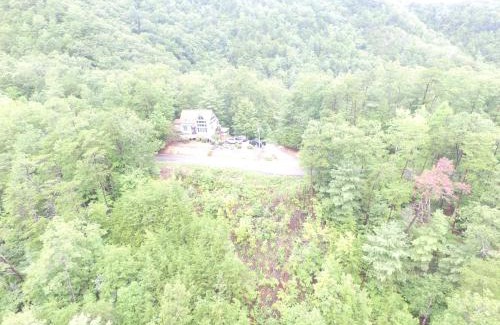 Townsend House | Shady Maples Lodge
