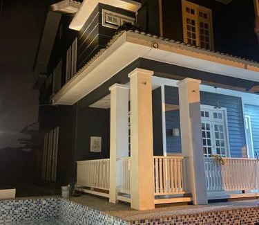 Kampung Wakaf Nyior Kembar House | Shafickza Guesthouse