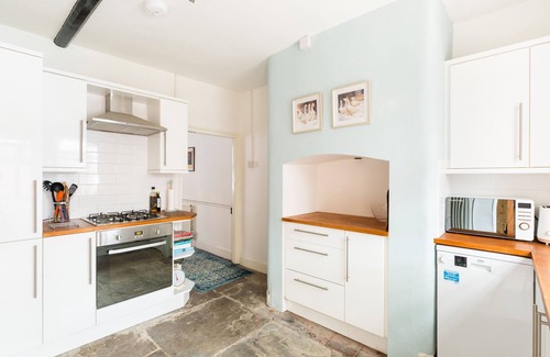City Centre House | Shakespeare House, Free Parking, Town Centre Location
