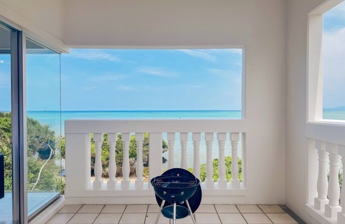 Onna House | Shallows
