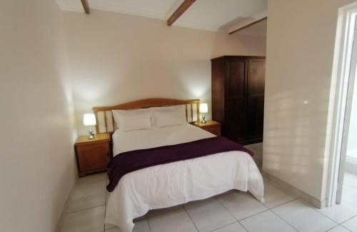 Kempton Park House | Shalom Cottage