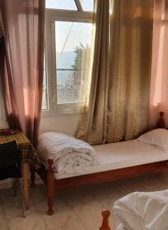 Safed Old City Apartment | Shalom Inn wolfinger