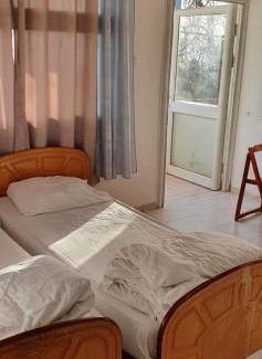 Safed Old City Apartment | Shalom Inn wolfinger