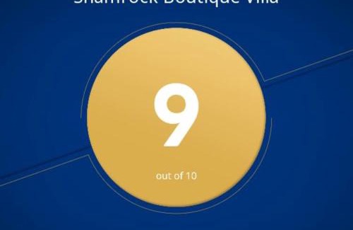 Tanjung Bungah Villa | Shamrock Boutique Villa - Stay for 12 person