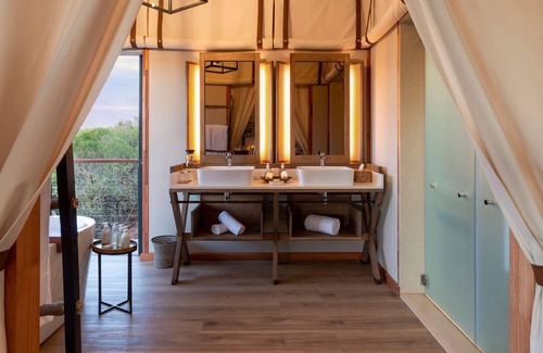 Paterson Hotel | Shamwari Sindile