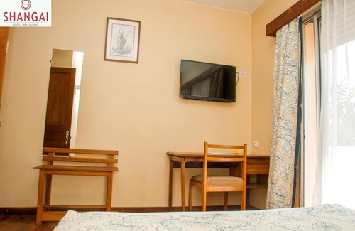 Antananarivo Avaradrano Hotel | Shangai Hotel